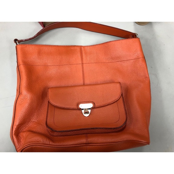 Banana republic purse - Picture 1 of 4